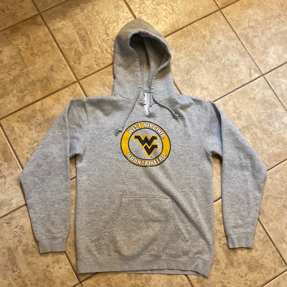 West Virginia Mountaineers hoodie